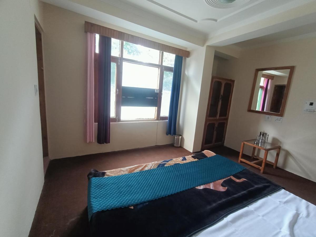 Rashpa Cottage Manāli Kültér fotó