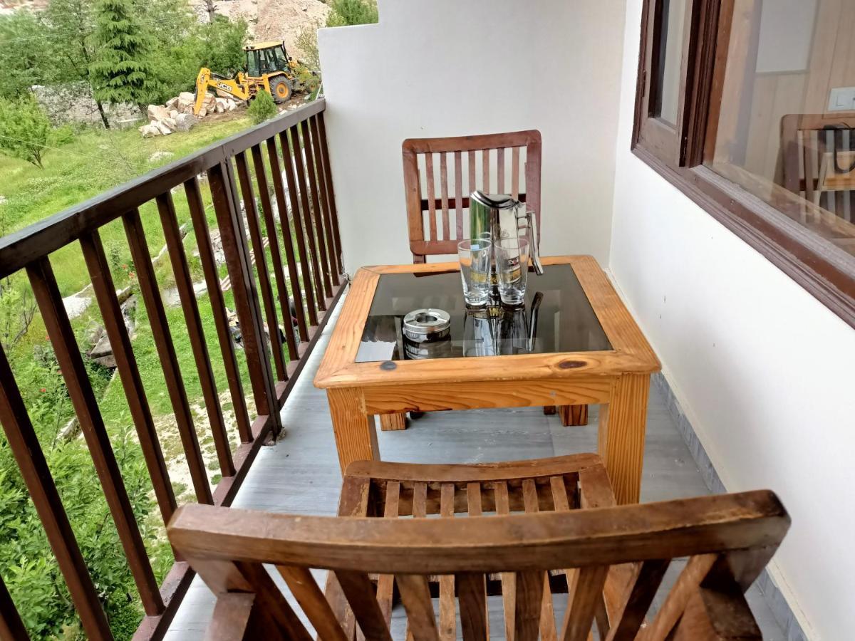 Rashpa Cottage Manāli Kültér fotó